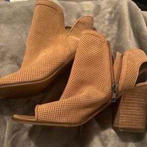 Steve Madden heeled booties open toe size 8
